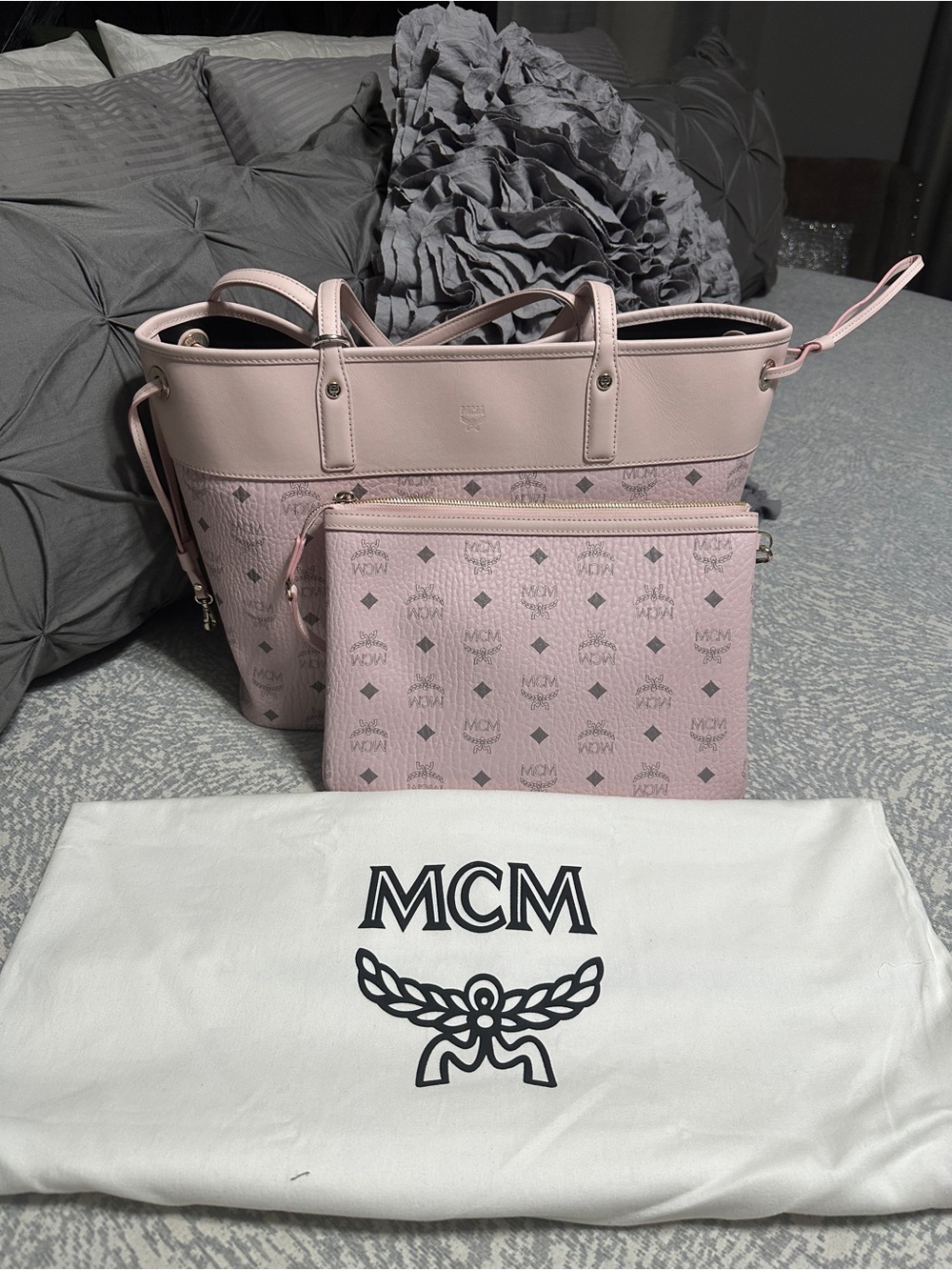 MCM AREN VI LEATHER MIX SHOPPER MED - Picture 3 of 13